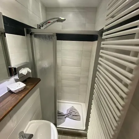 Hotel Und Koch 3*