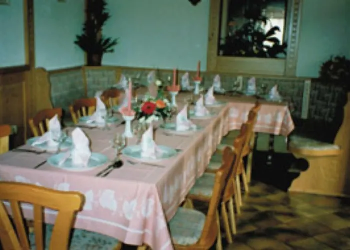 Und Koch Otel Cursdorf